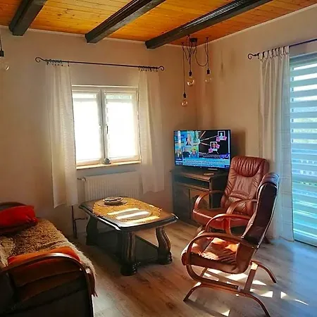 Dom Na Wzgorzu Райча